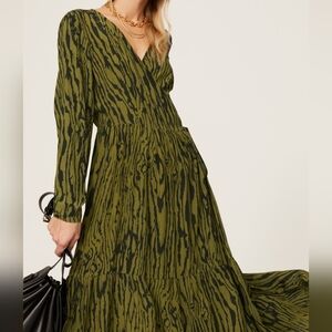 Baum und Pferdgarten Olive Wood Print Alessia Wrap Front Long Sleeve Midi Dress